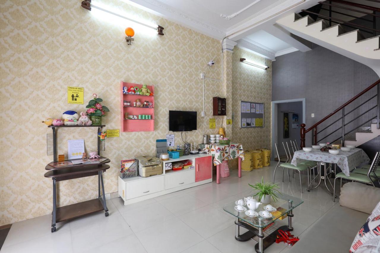 Smile Homestay Viet Nam Thành Pho Ho Chí Minh Esterno foto